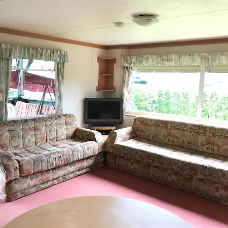 Letniskowy W Sarbinowie Lodge Sarbinowo